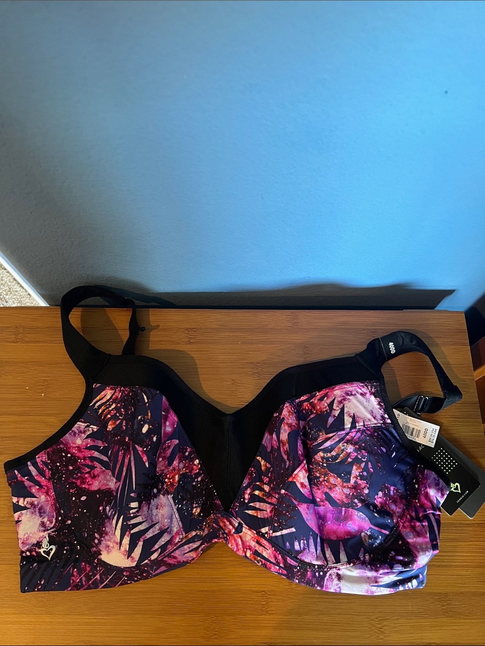 NEW Women’s Purple Palm-Print Sports Bra